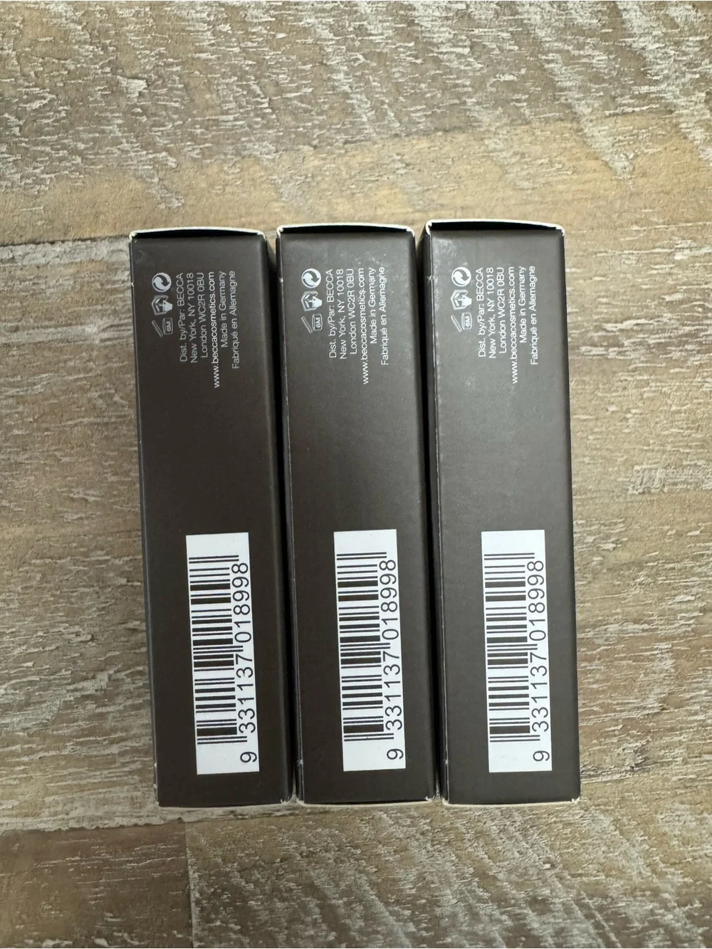 BECCA Beach Tint Grapefruit Cream Tint Trio – Black Packaging
